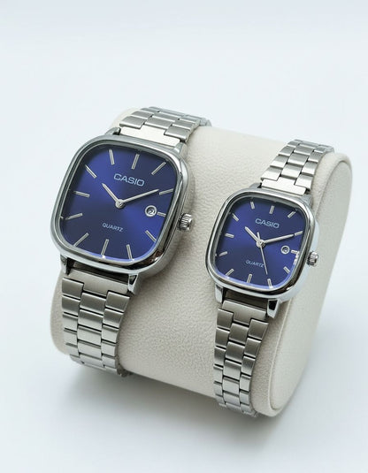 Montre Casio couple silver fond bleu